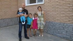 Александр и Юлия Новгородовы из города Бирюч – семнадцать лет вместе