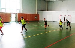 Юные спортсмены Красногвардейского района приняли участие в соревнованиях по мини-футболу
