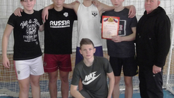 Школьники Красногвардейского района выявили сильнейшего в мини-футболе и волейболе