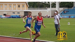 Бегун из Бирюча завоевал серебро и золото на международных соревнованиях