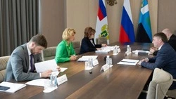Врио губернатора Белгородской области встретился с министром сельского хозяйства России Оксаной Лут